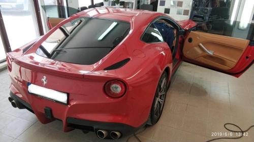 tint-car-folio-windows-zatumnqavane-tonirane-stakla